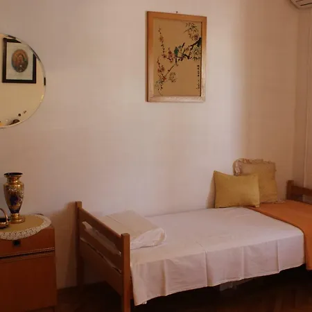 Kostela Appartamento Zadvarje
